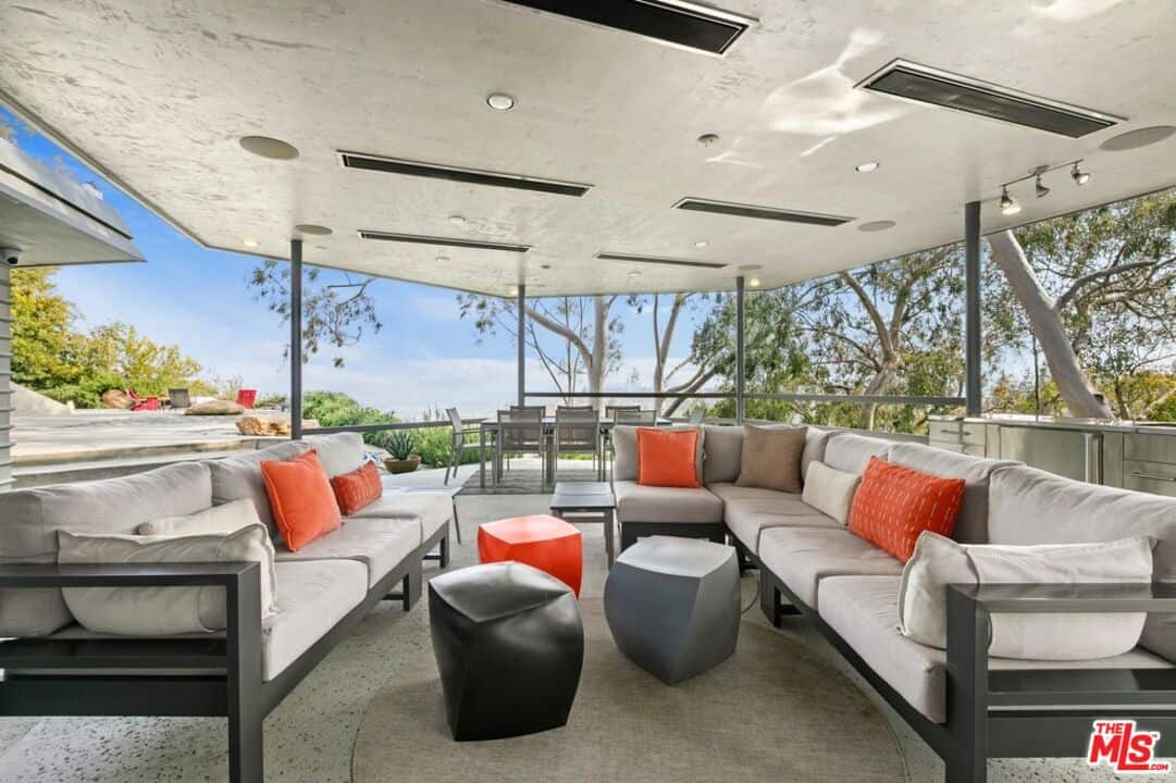 15216 Antelo Place Los Angeles CA 90077