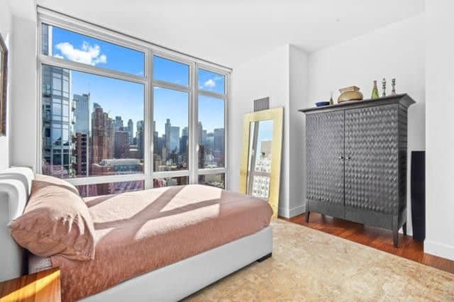 10 W End Avenue New York City NY 10023