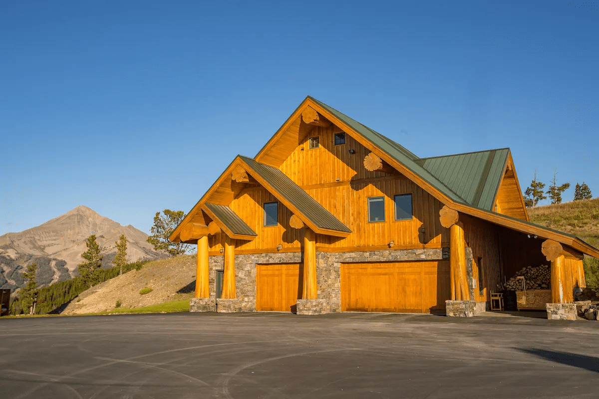 1320 Old Toby Road Big Sky MT 59716