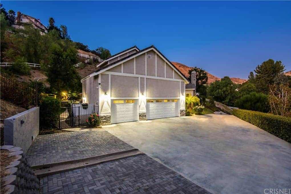 21 Coolwater Road Bell Canyon CA 91307