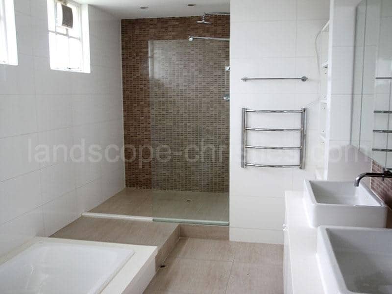 24 Middle Gap Road Mount Cameron HK