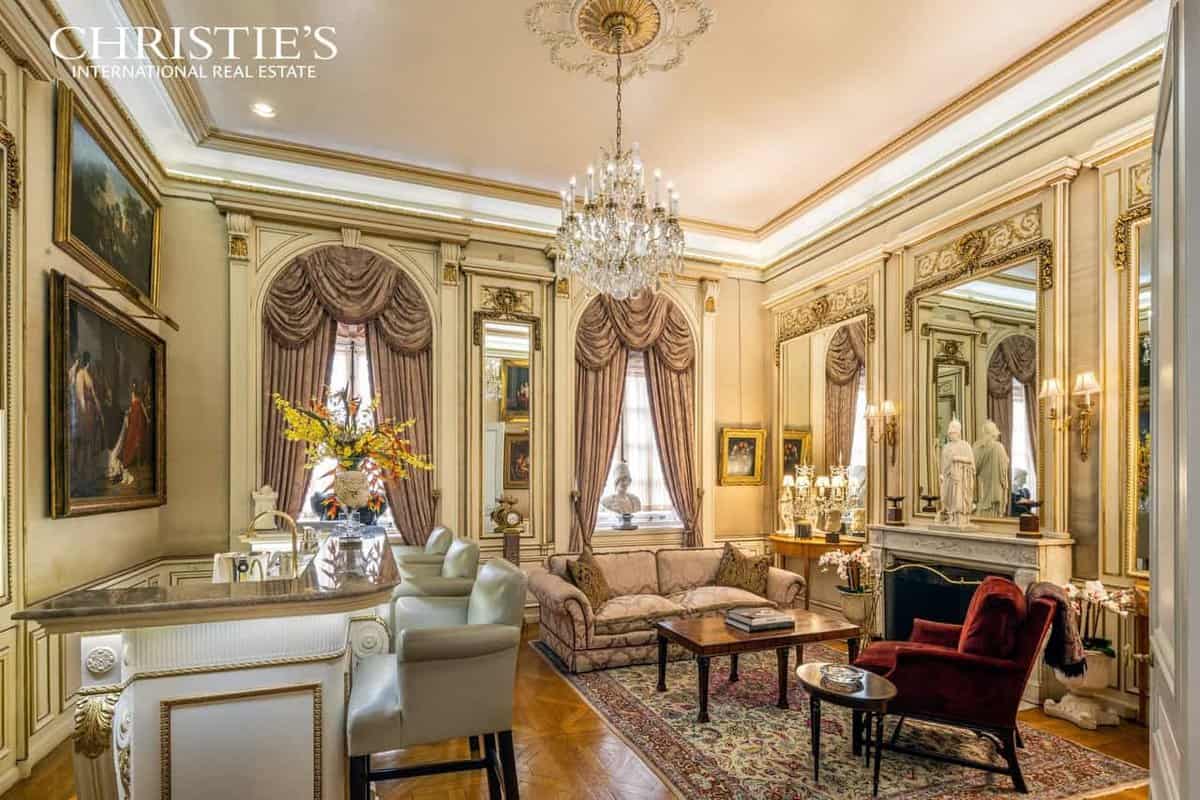 123 E 35th Street New York NY 10016