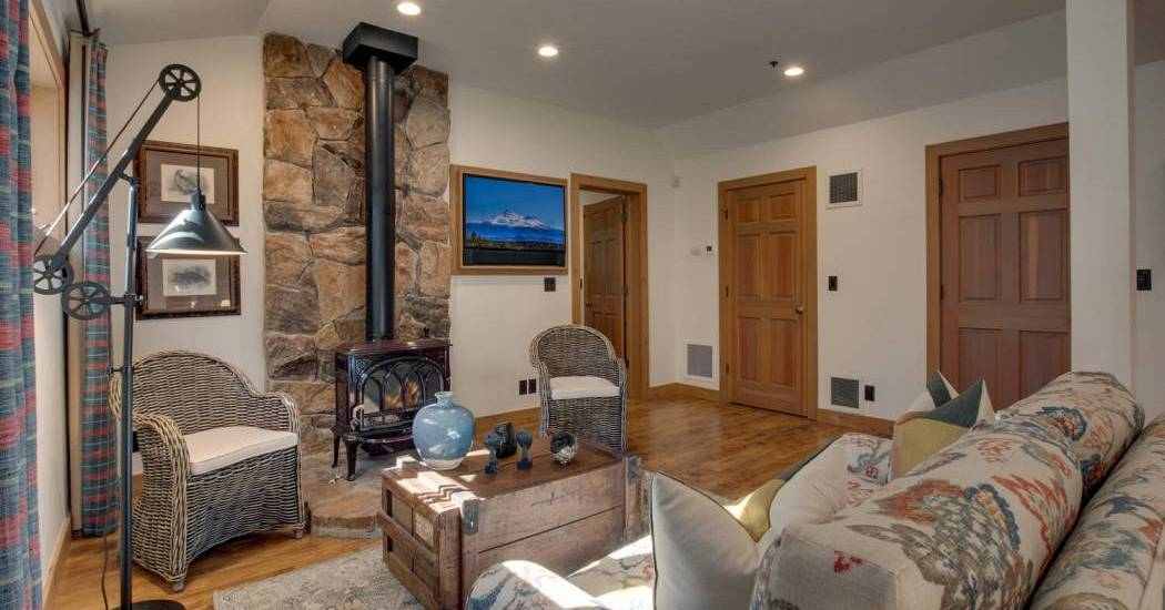 2020 W Lake Boulevard Tahoe City CA 96145