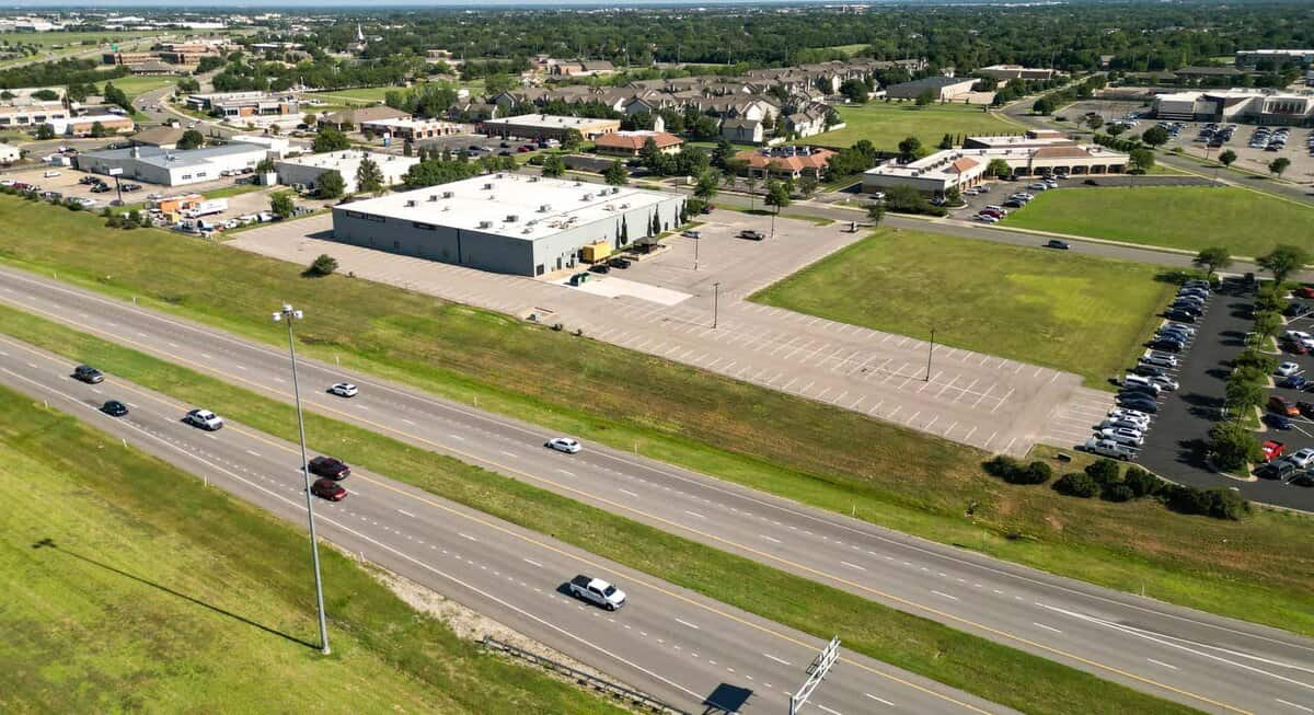 8400 E 32nd Street N Wichita KS