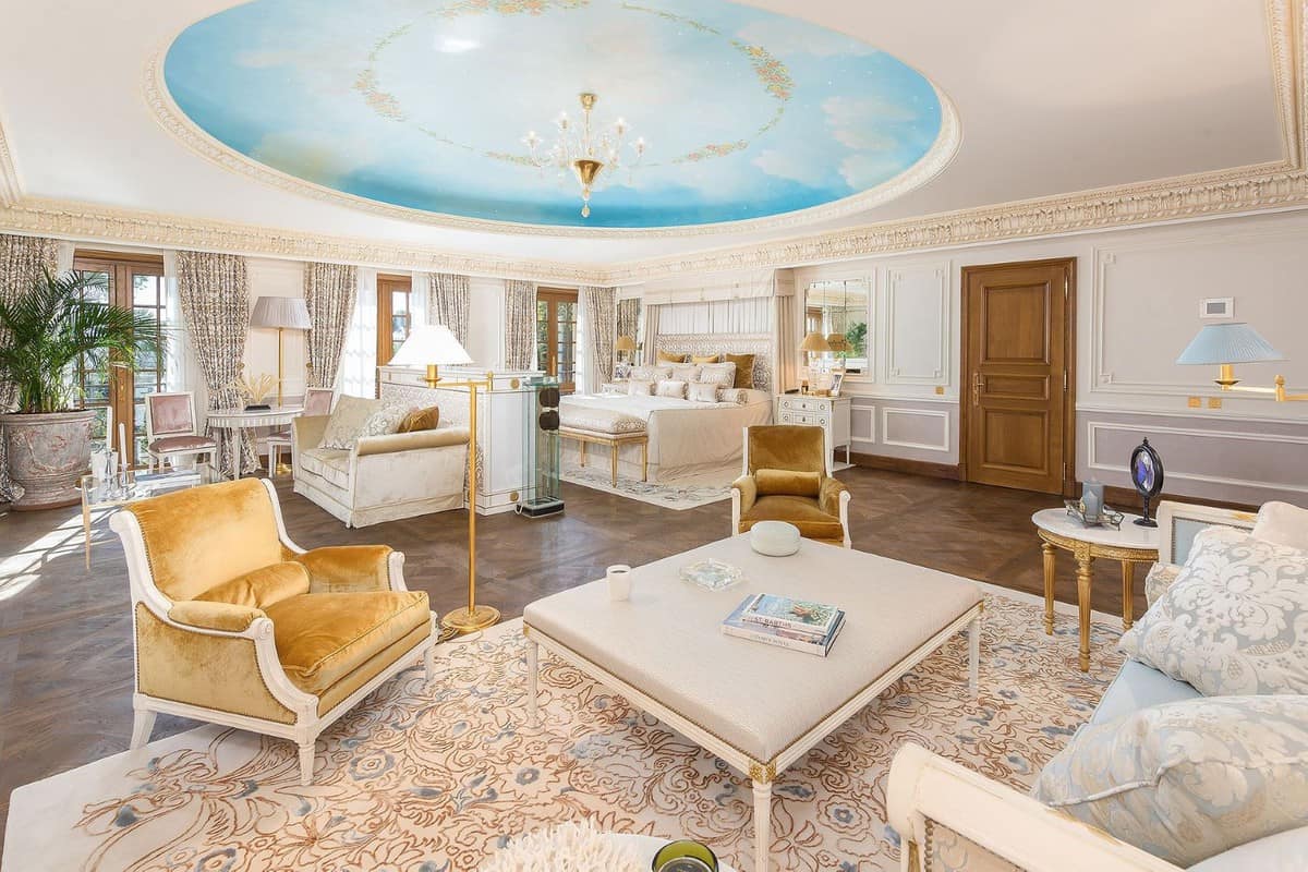 147 Boulevard Leader Cannes FR 06150