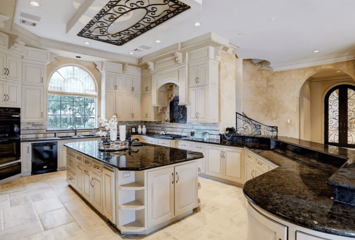 23 Beacon Hill Sugarland TX 77479