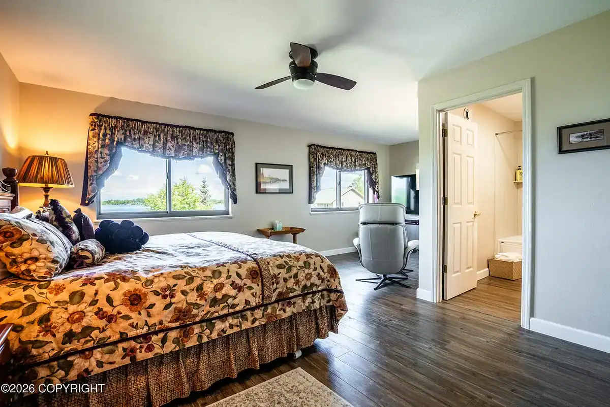5322 S Big Lake Road Wasilla AK 99623