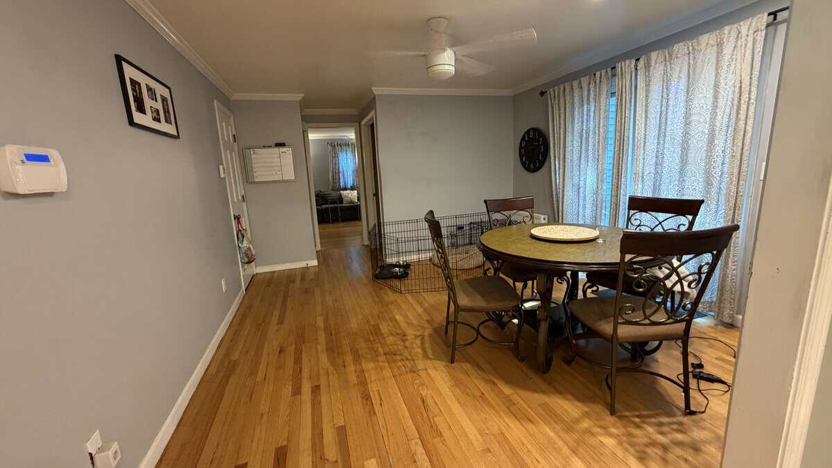 Easthampton MA 01027
