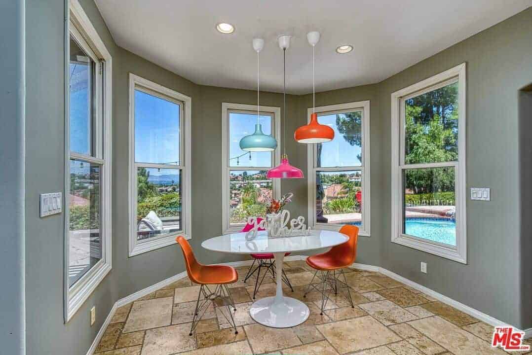 3458 Malaga Court Calabasas CA 91302
