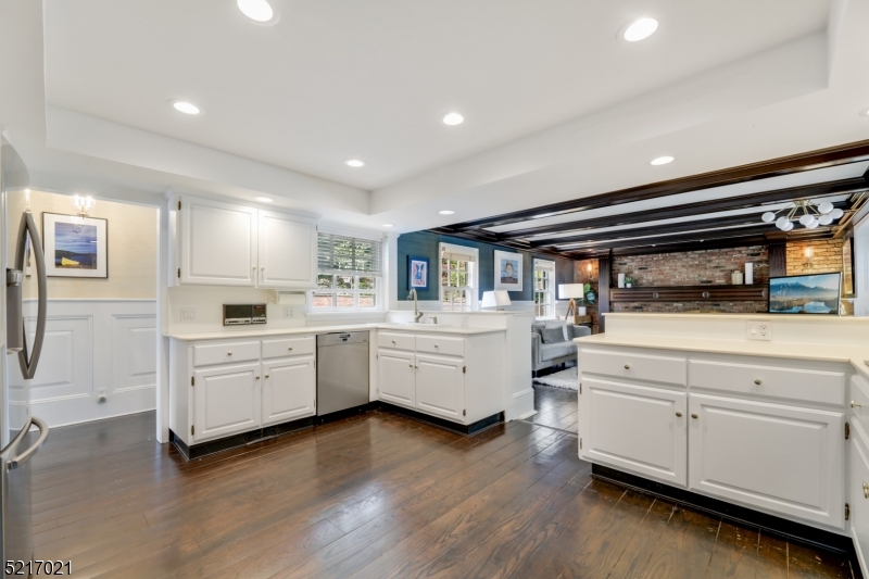76 Slope Drive Millburn Twp. NJ 07078-1952