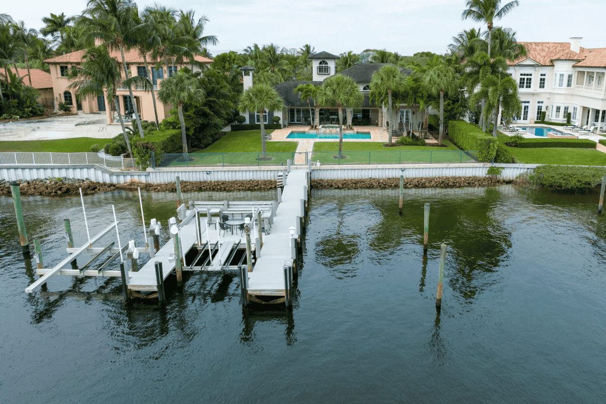 11932 S Edgewater Drive Palm Beach Gardens FL 33410