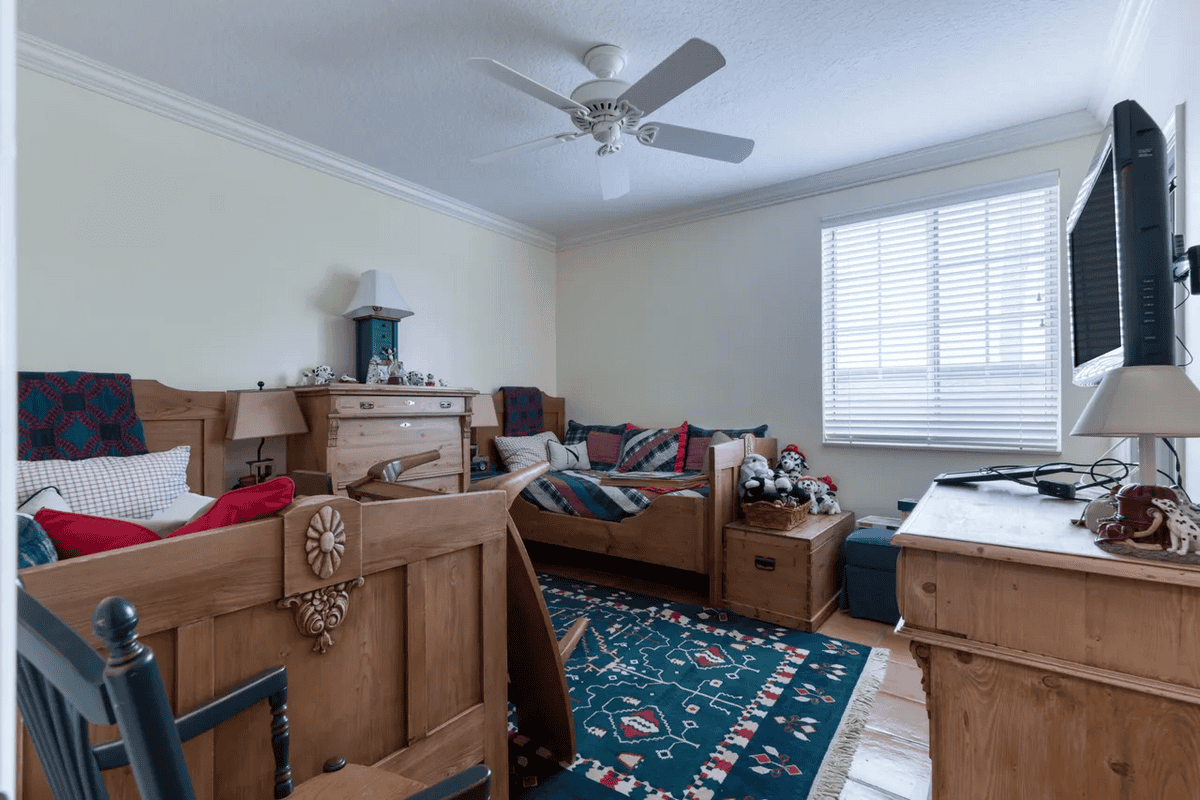 11932 S Edgewater Drive Palm Beach Gardens FL 33410