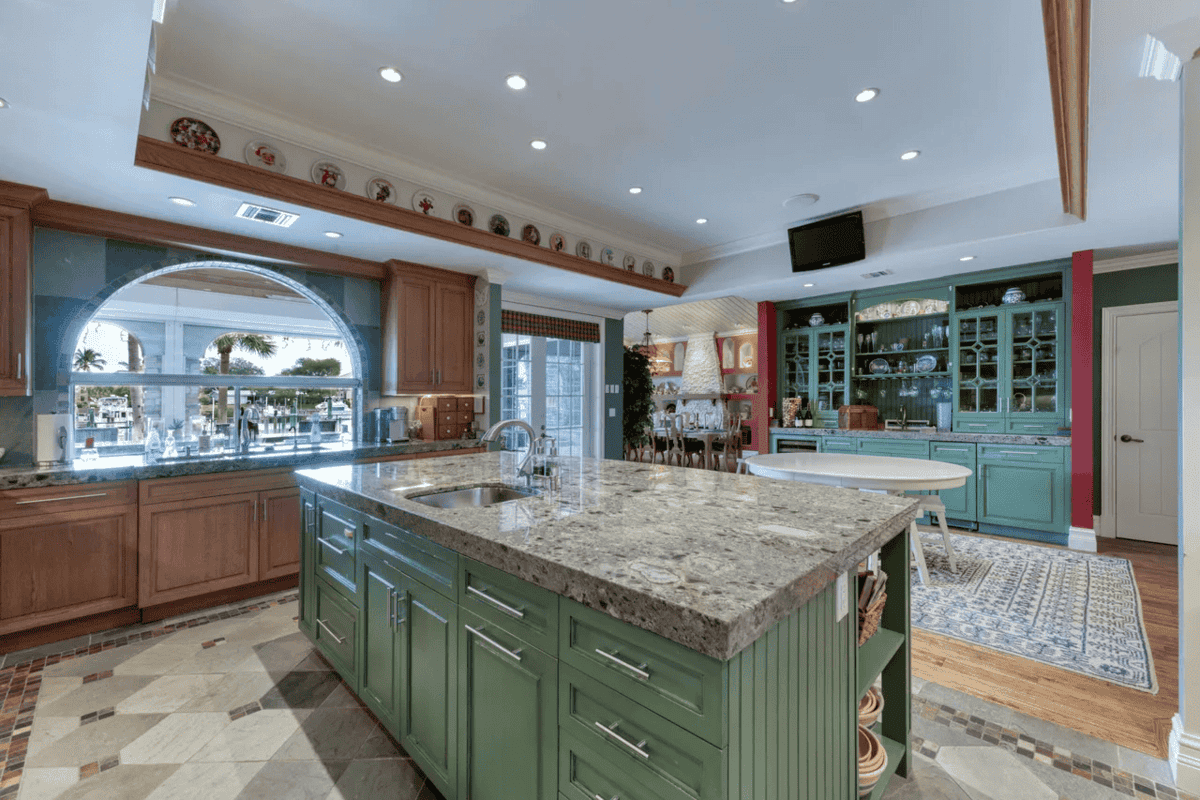 11932 S Edgewater Drive Palm Beach Gardens FL 33410