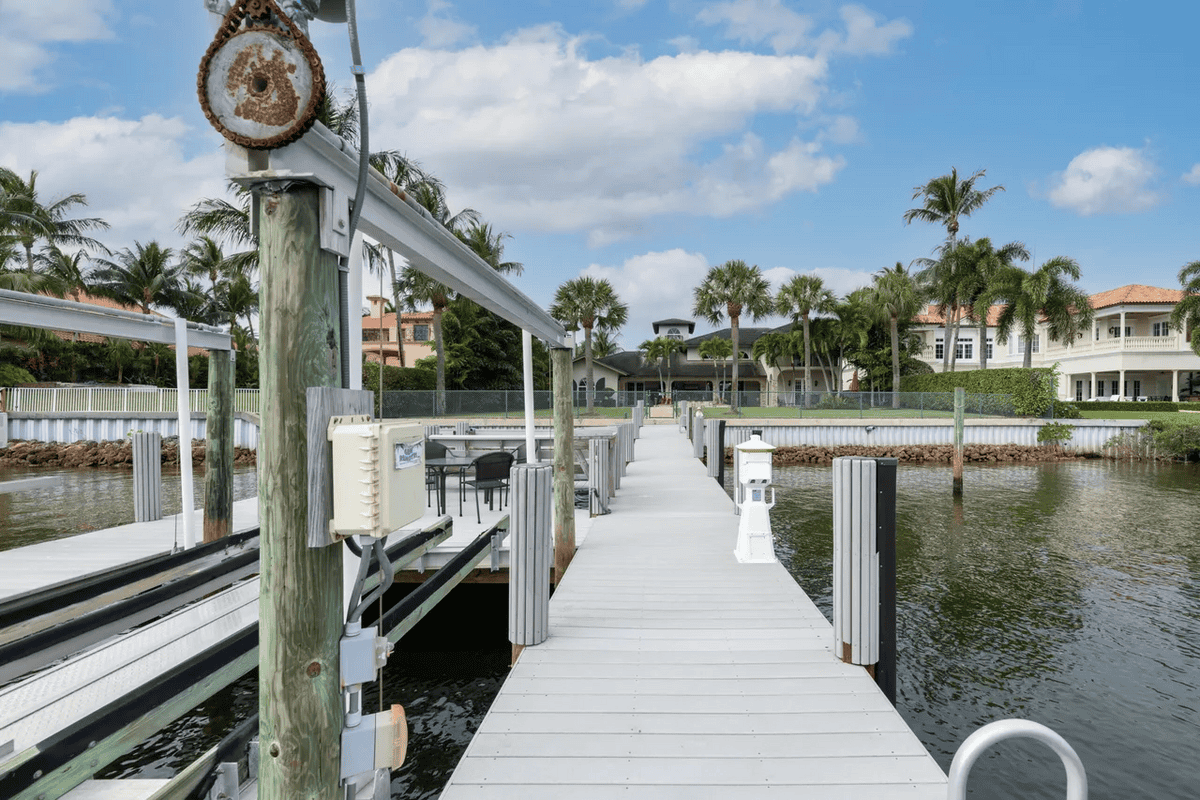 11932 S Edgewater Drive Palm Beach Gardens FL 33410