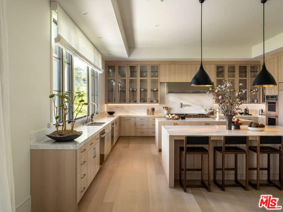 25211 Jim Bridger Road Hidden Hills CA 91302