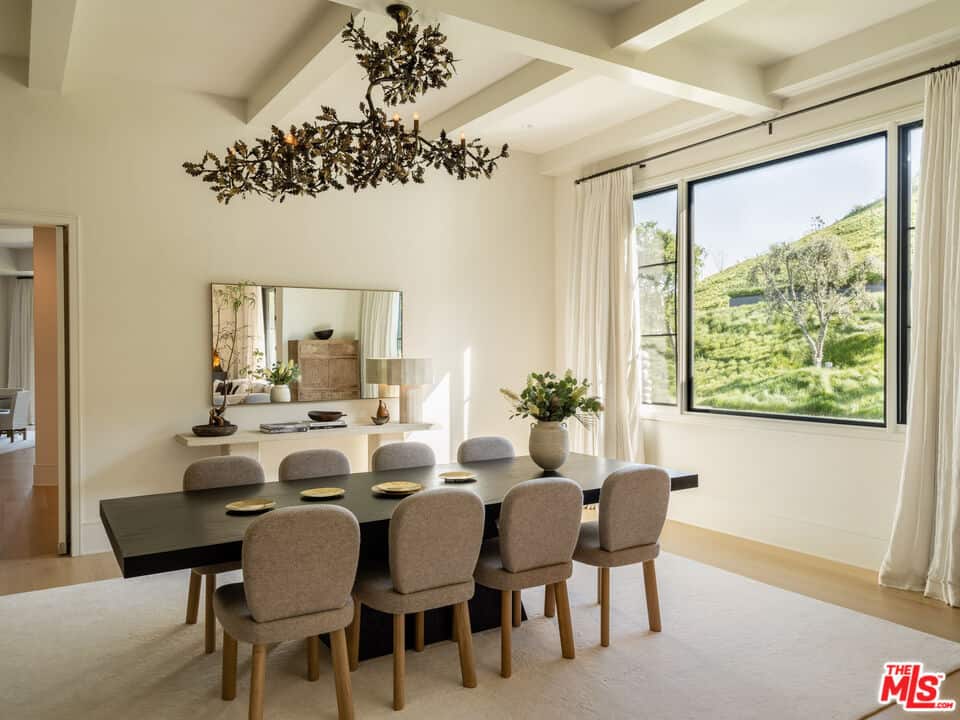 25211 Jim Bridger Road Hidden Hills CA 91302