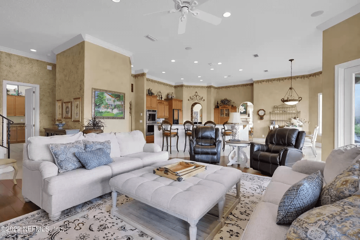 Windsor Harbor Drive Jacksonville FL 10921