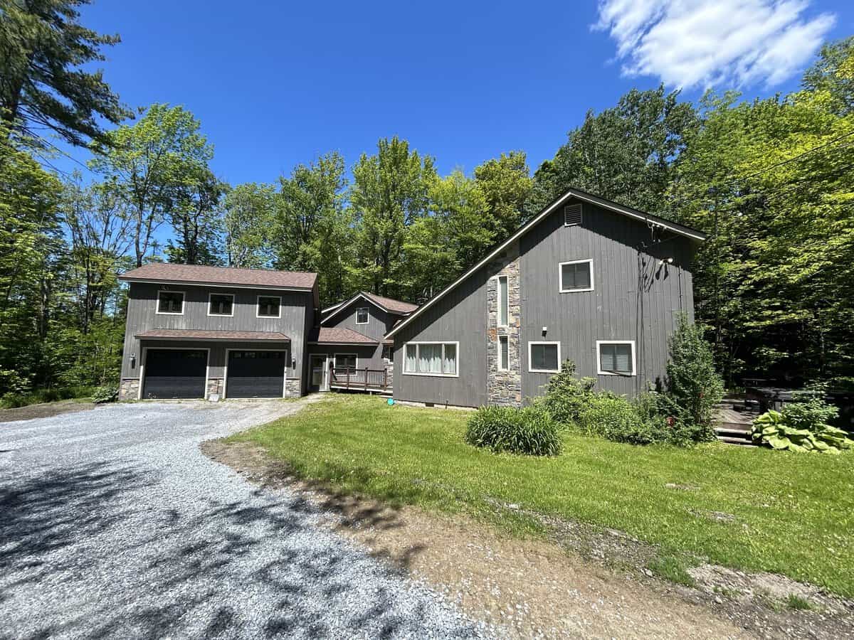 Winhall VT, Deer Street