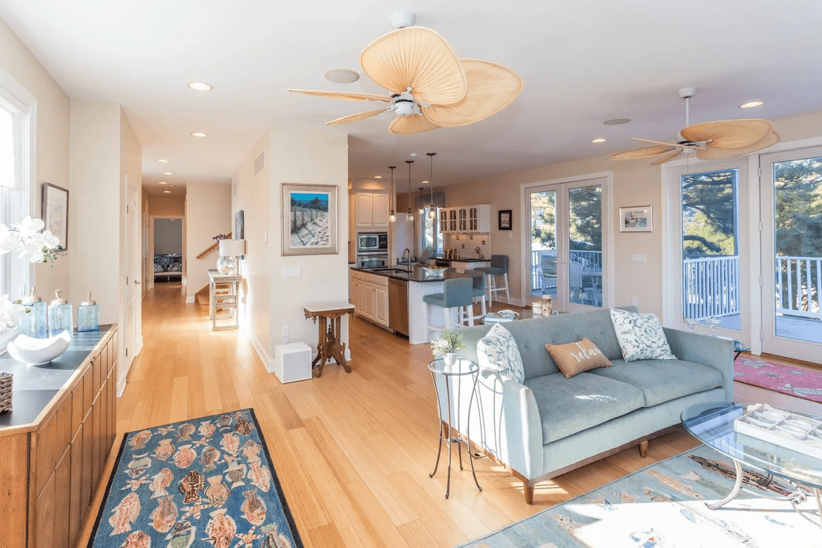 12 N Washington Avenue Lewes DE 19958