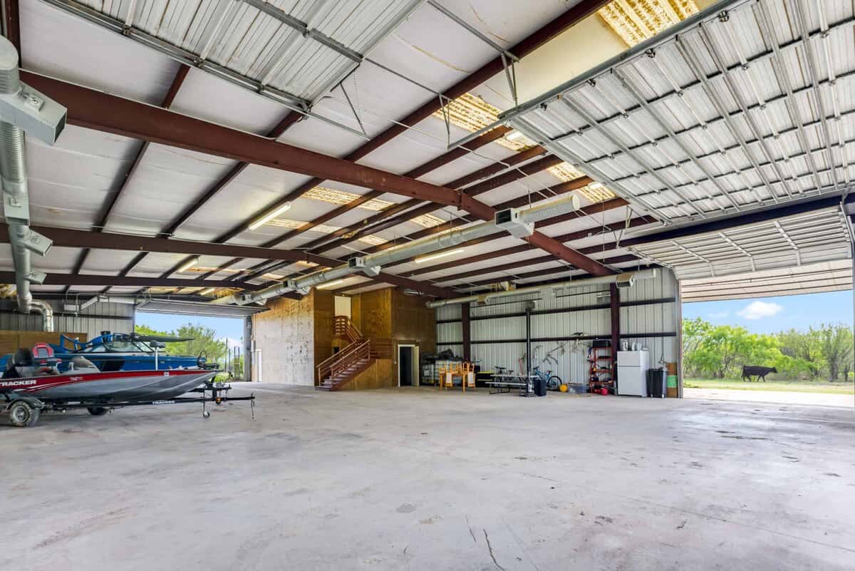 6888 Old Luling Road Seguin TX