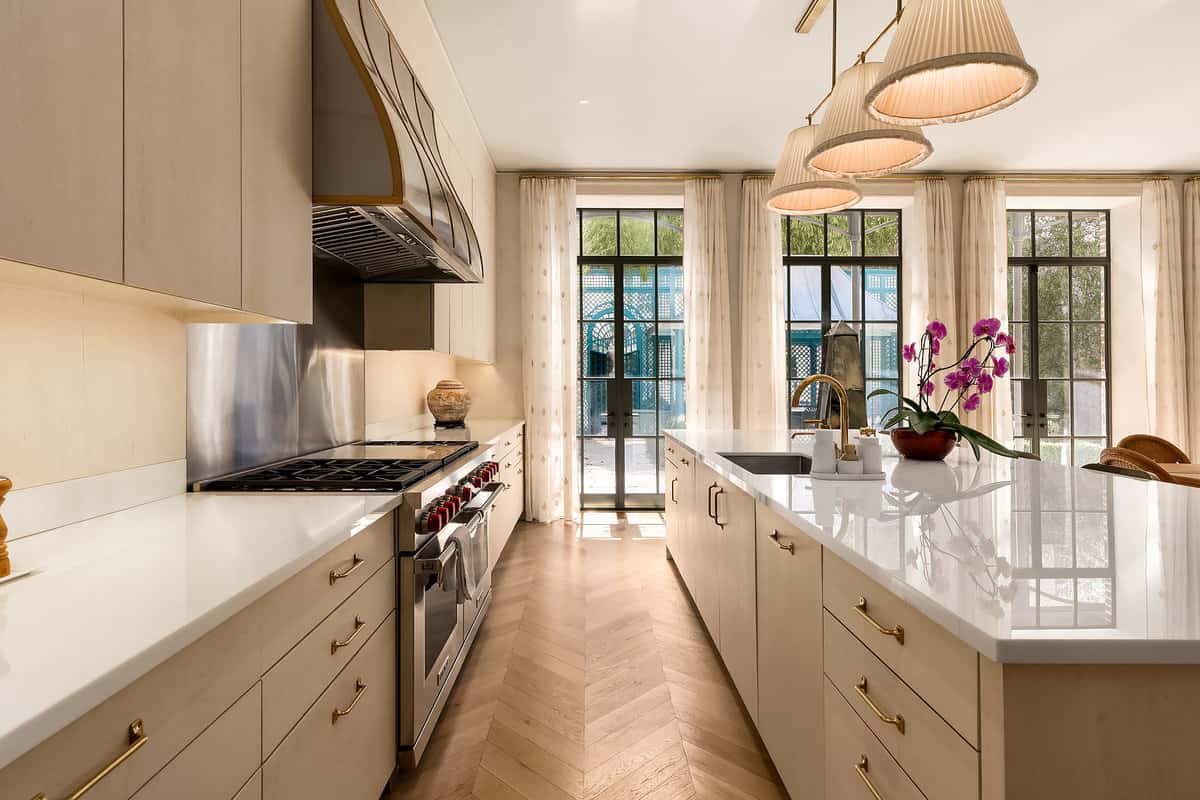 146 East 65th Street NEW YORK NY 10065