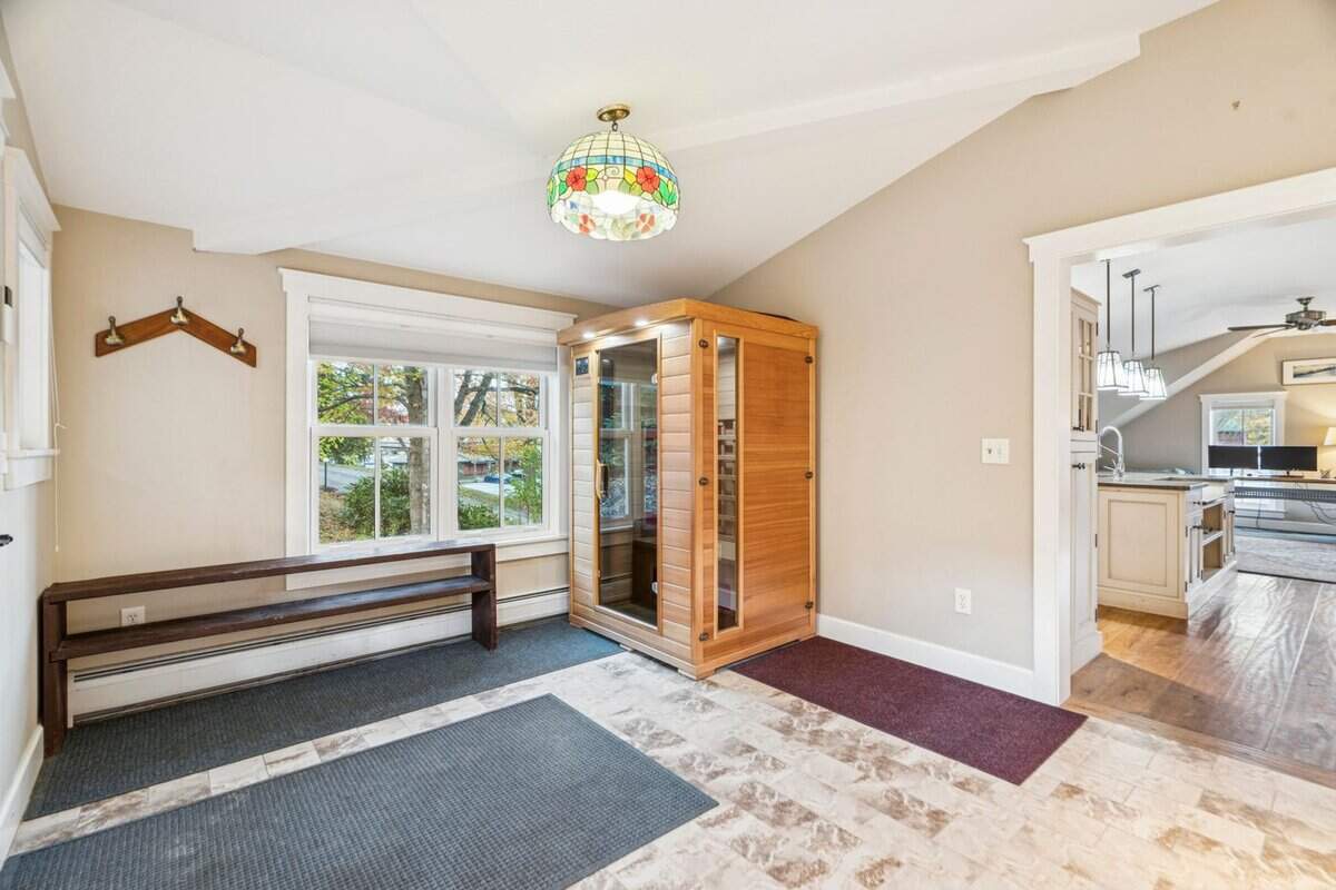 299 Mountain Road Stowe VT 05672