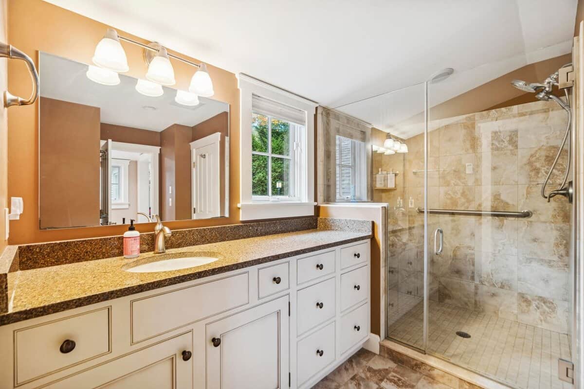 299 Mountain Road Stowe VT 05672