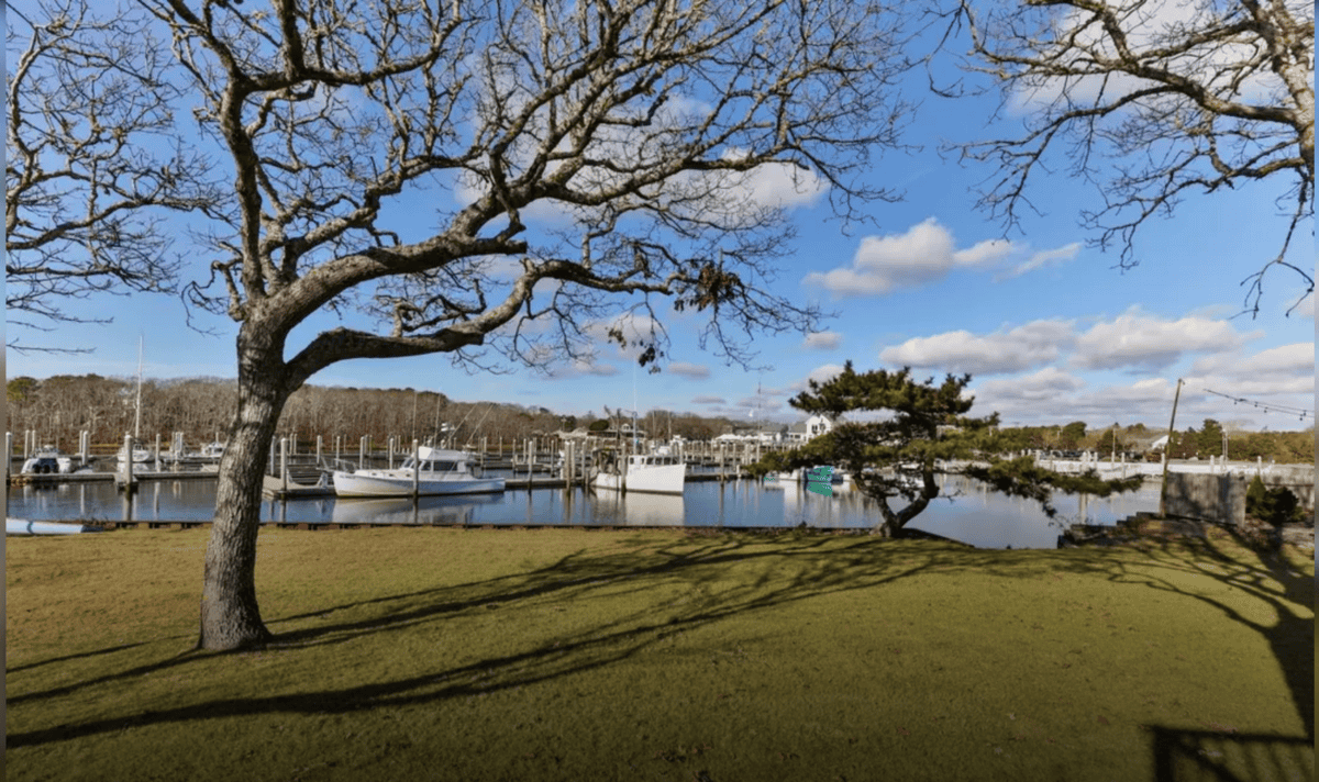 27 Saquatucket Bluffs Road Harwich Port MA 02646