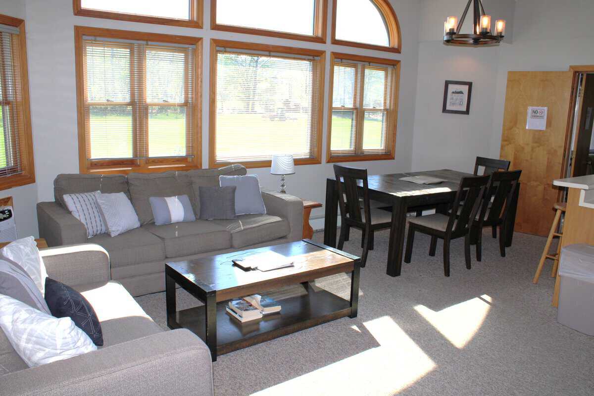 Woodstock NH, 8 Fairway Drive