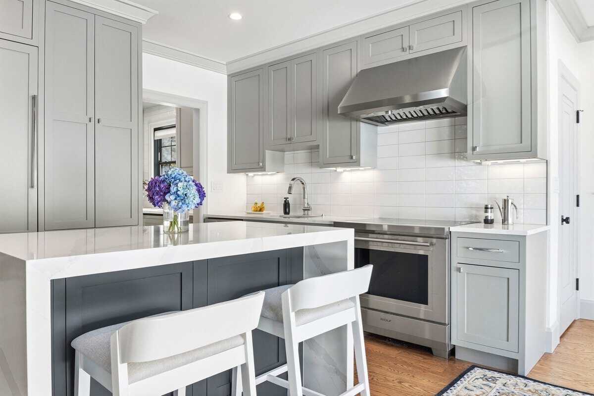 8 Stetson Street, Brookline, MA 02446
