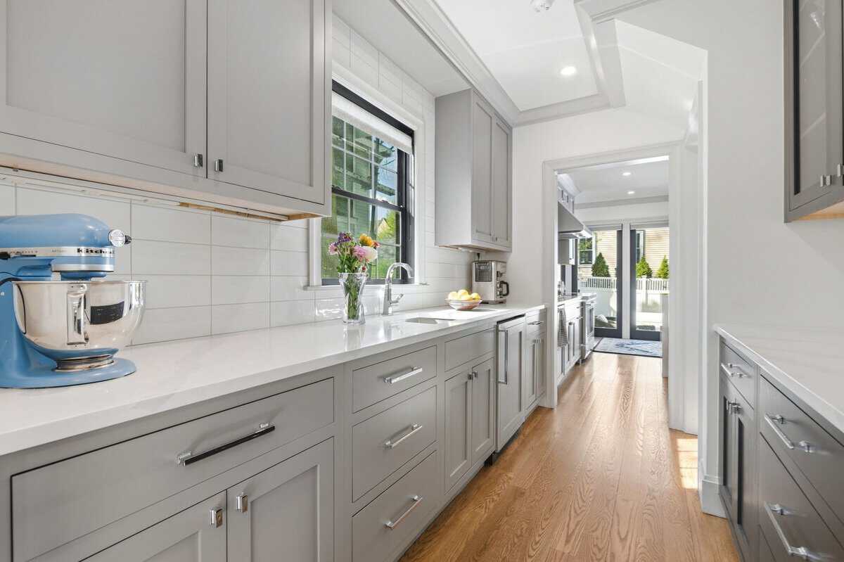 8 Stetson Street, Brookline, MA 02446