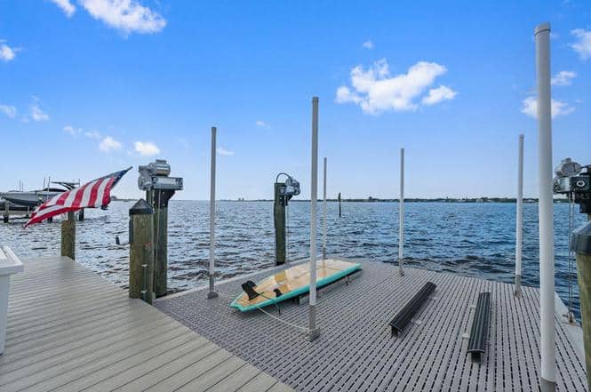 676 Regatta Way Bradenton FL 34208