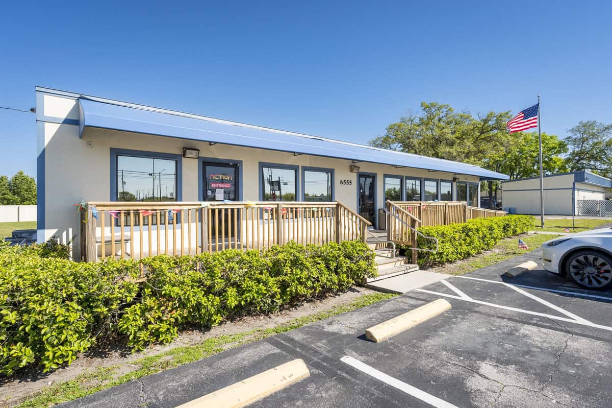 6555 Orange Avenue Orlando FL 32809