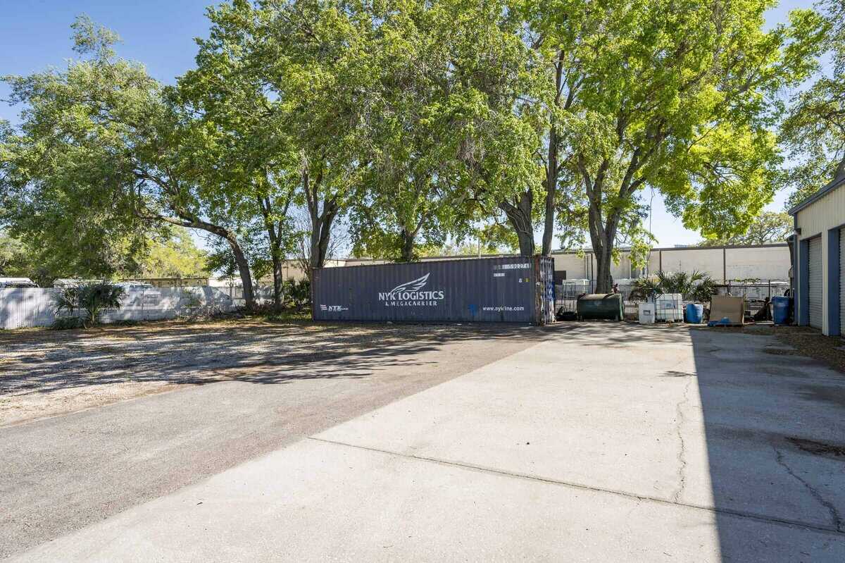 6555 Orange Avenue Orlando FL 32809