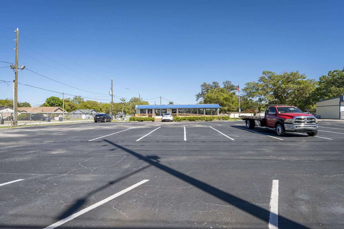6555 Orange Avenue Orlando FL 32809