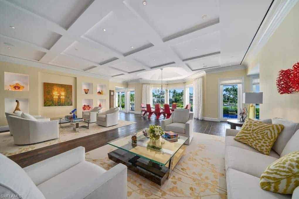 3695 Nelsons Walk Naples FL 34102