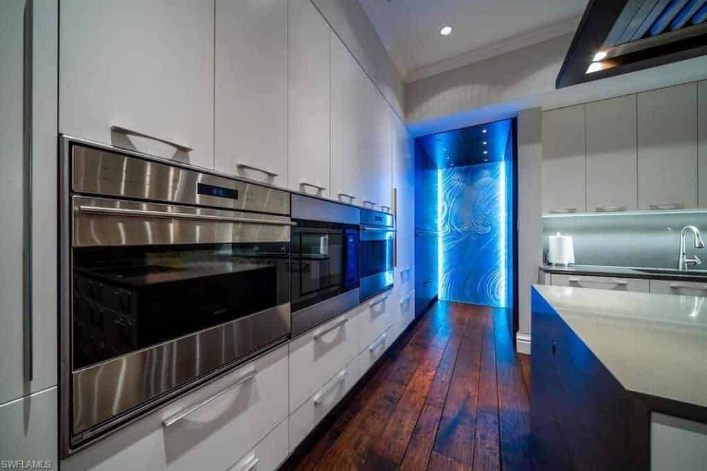 3695 Nelsons Walk Naples FL 34102