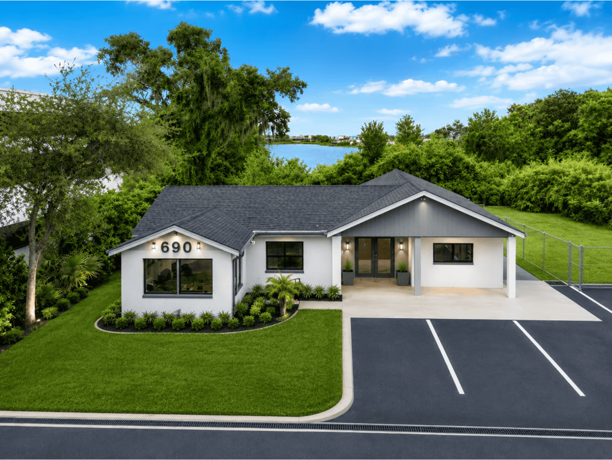 690 N Semoran Boulevard Orlando FL 32807-3335