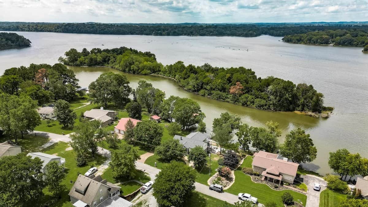 405 Lakeview Drive Mount Juliet TN 37122