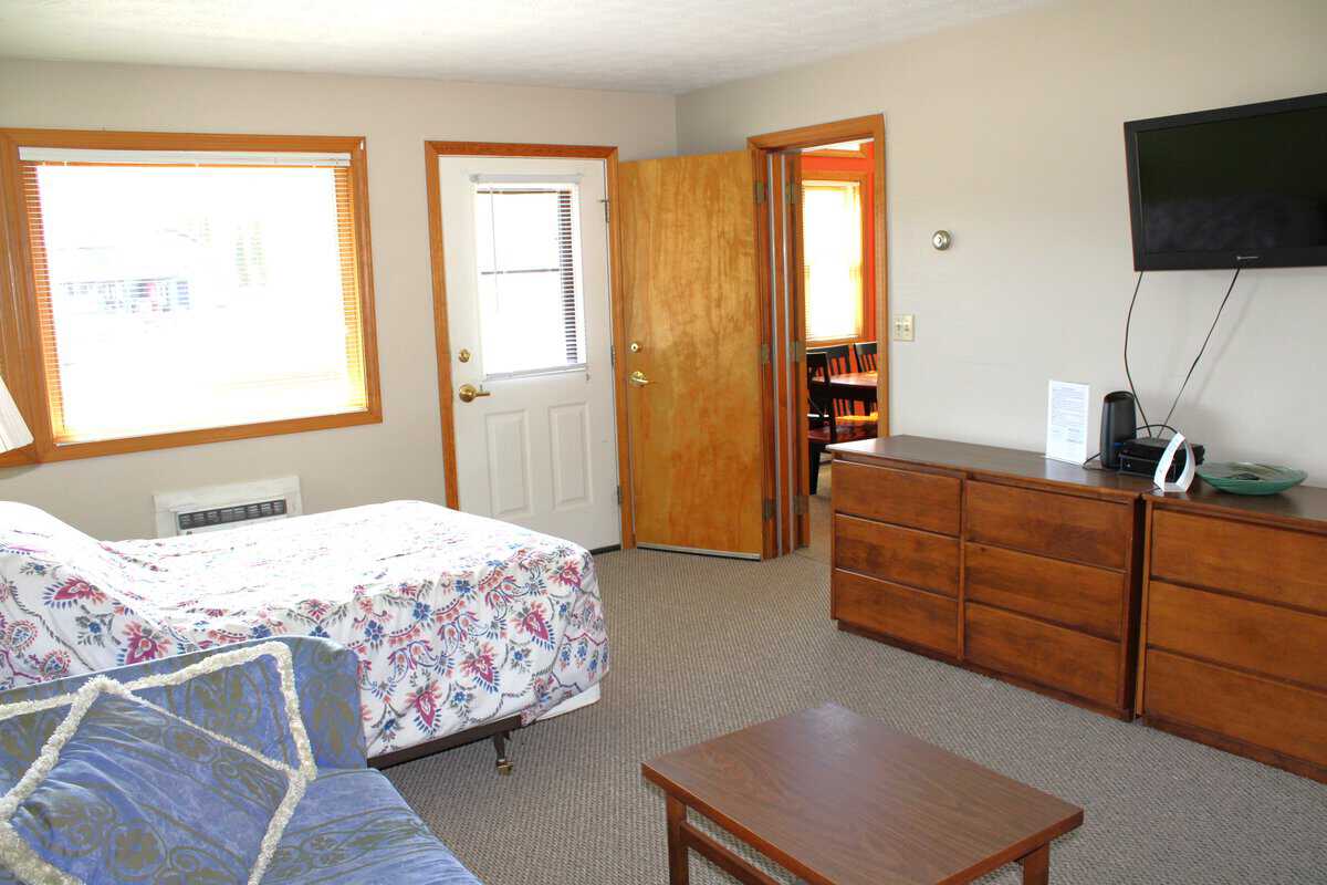 Woodstock NH 03293