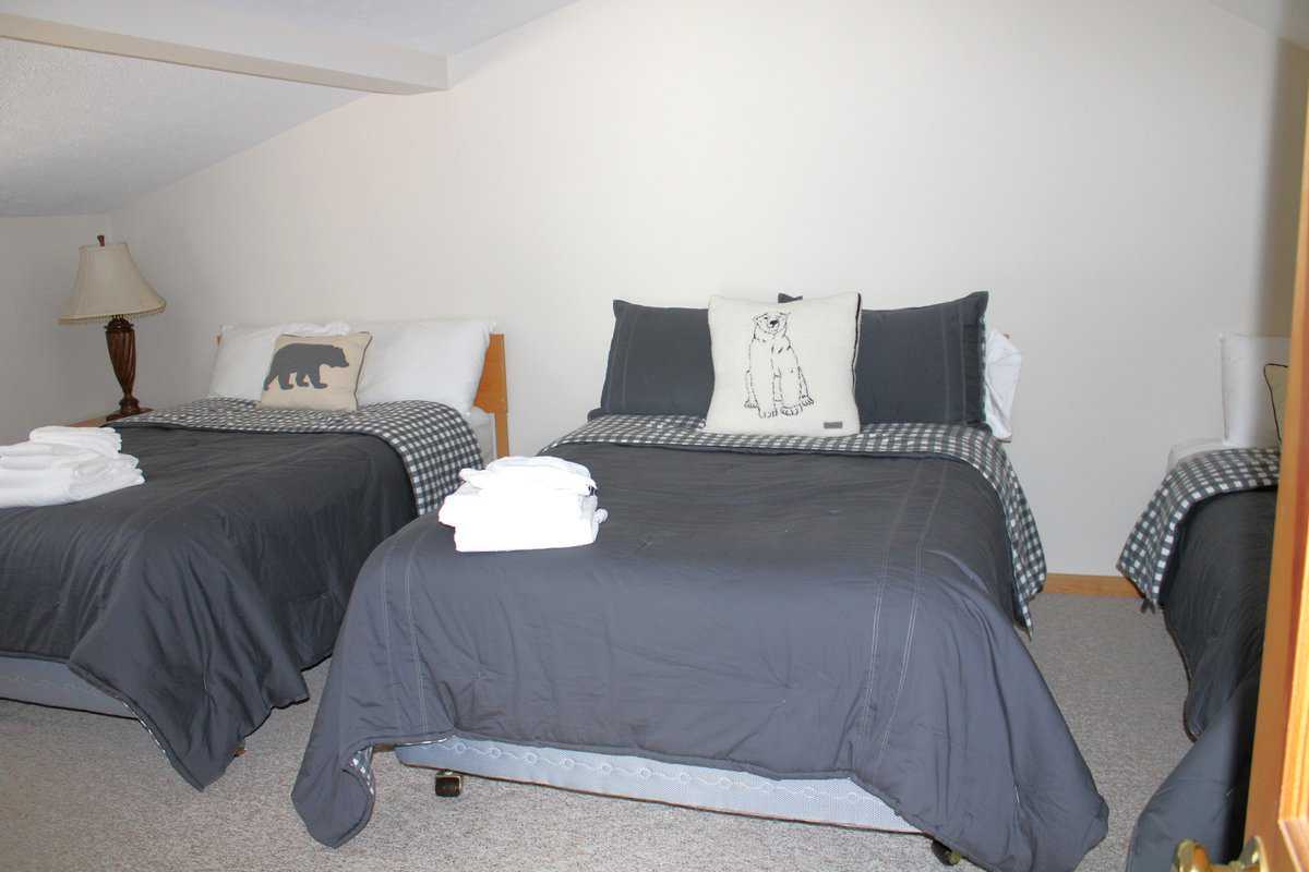 Woodstock NH 03293