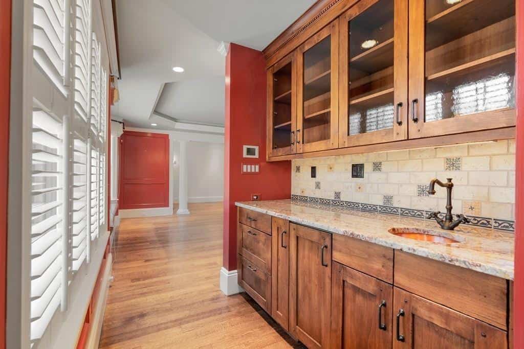 16 Driftwood Lane Weston MA 02493