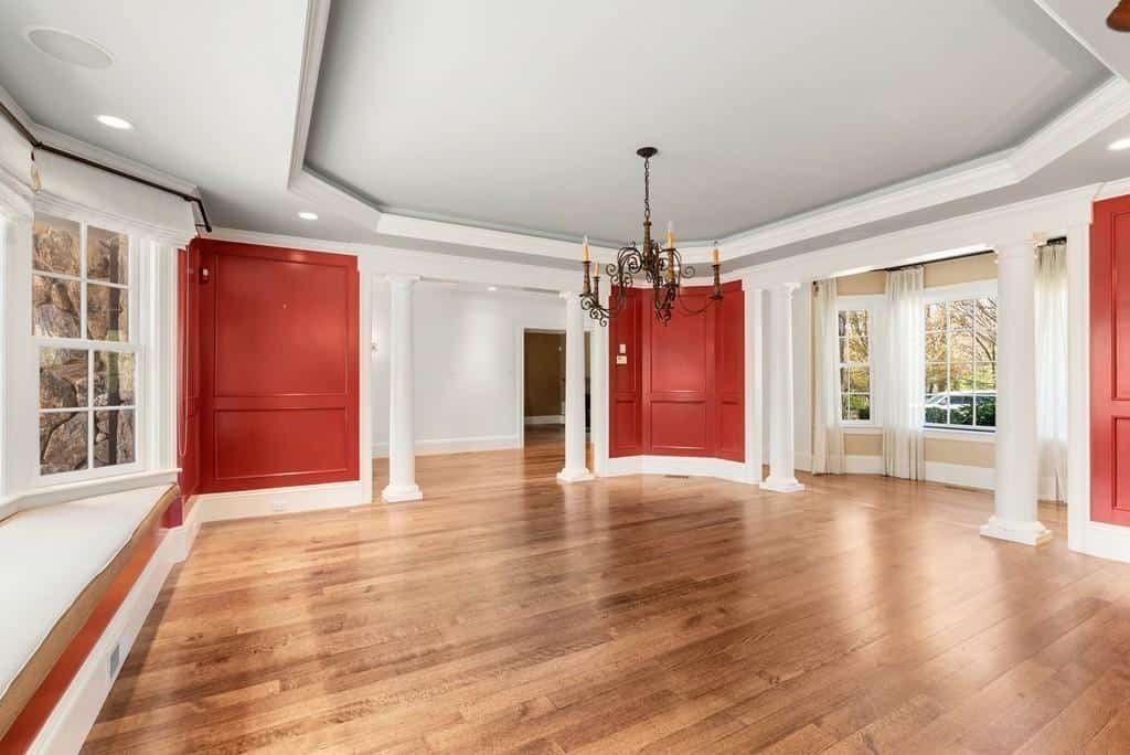 16 Driftwood Lane Weston MA 02493