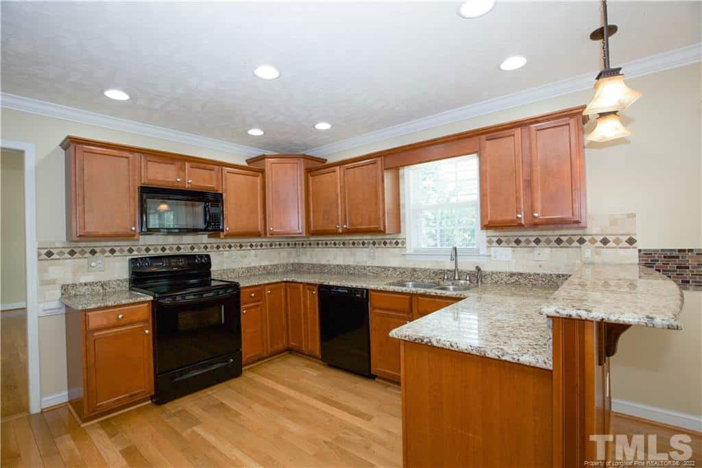 3512 Sunchase Court Fayetteville NC 28306