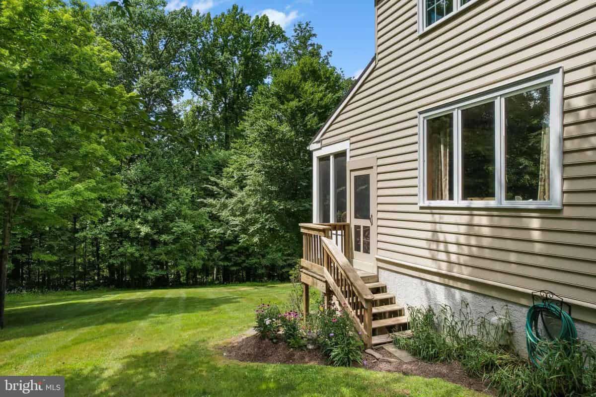 6 Douglass Lane Chester Springs PA 19425