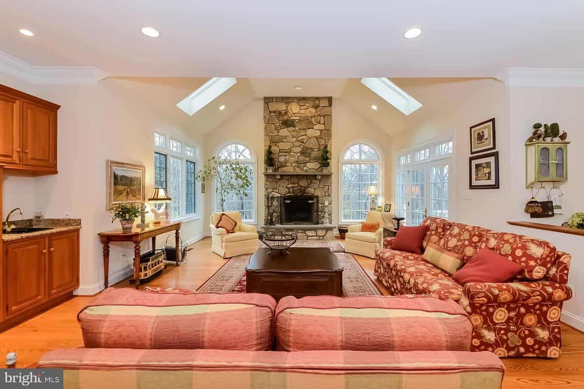 6 Douglass Lane Chester Springs PA 19425