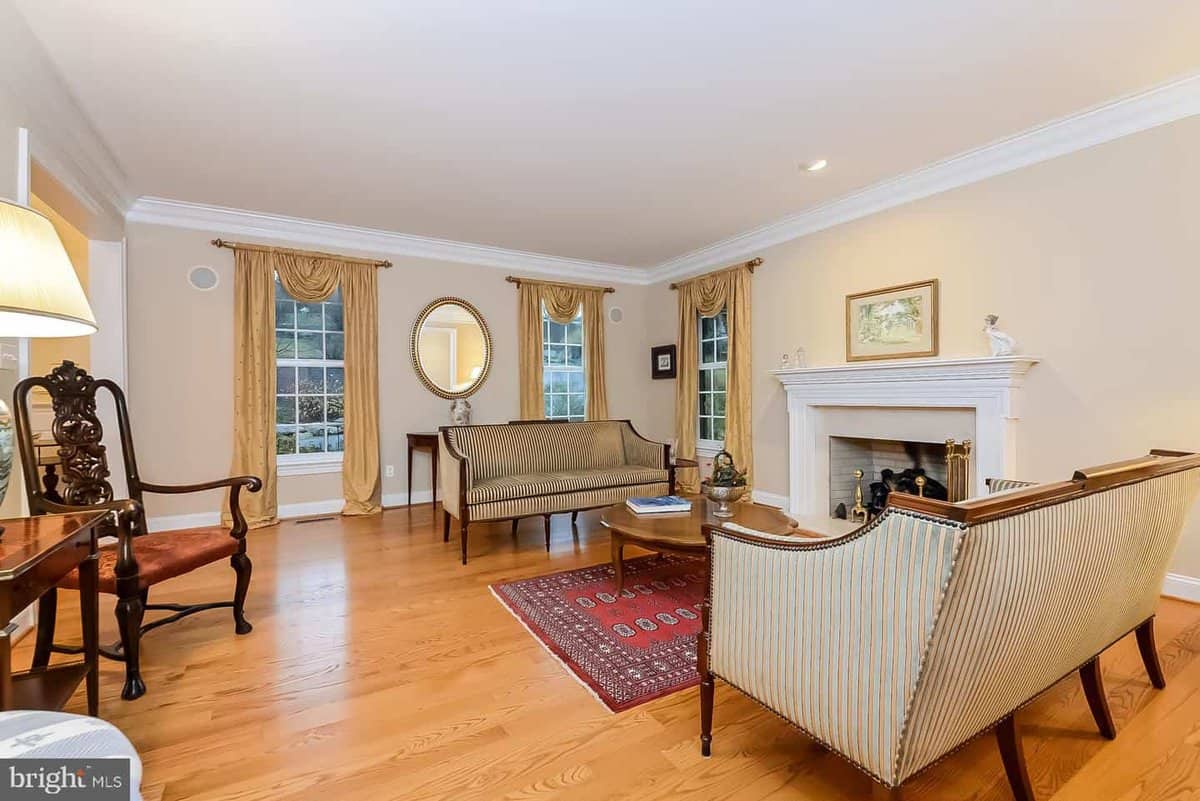 6 Douglass Lane Chester Springs PA 19425