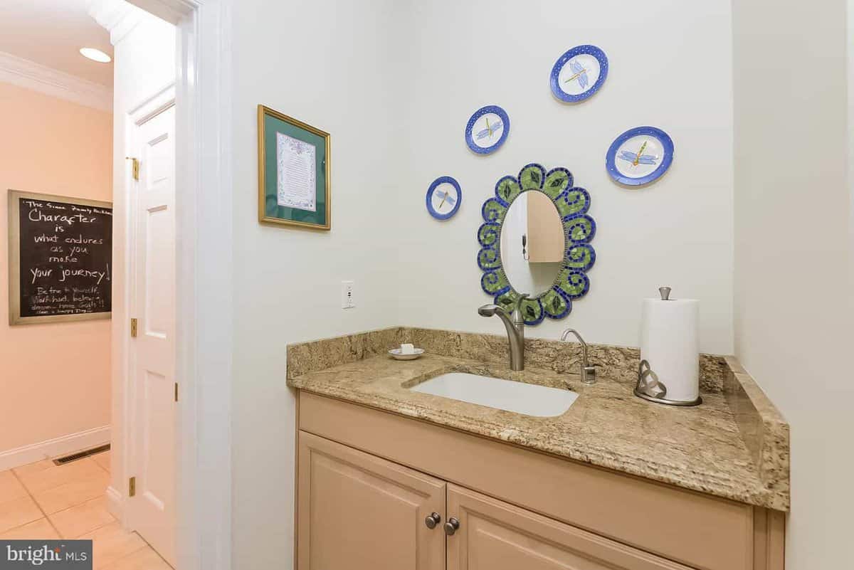 6 Douglass Lane Chester Springs PA 19425