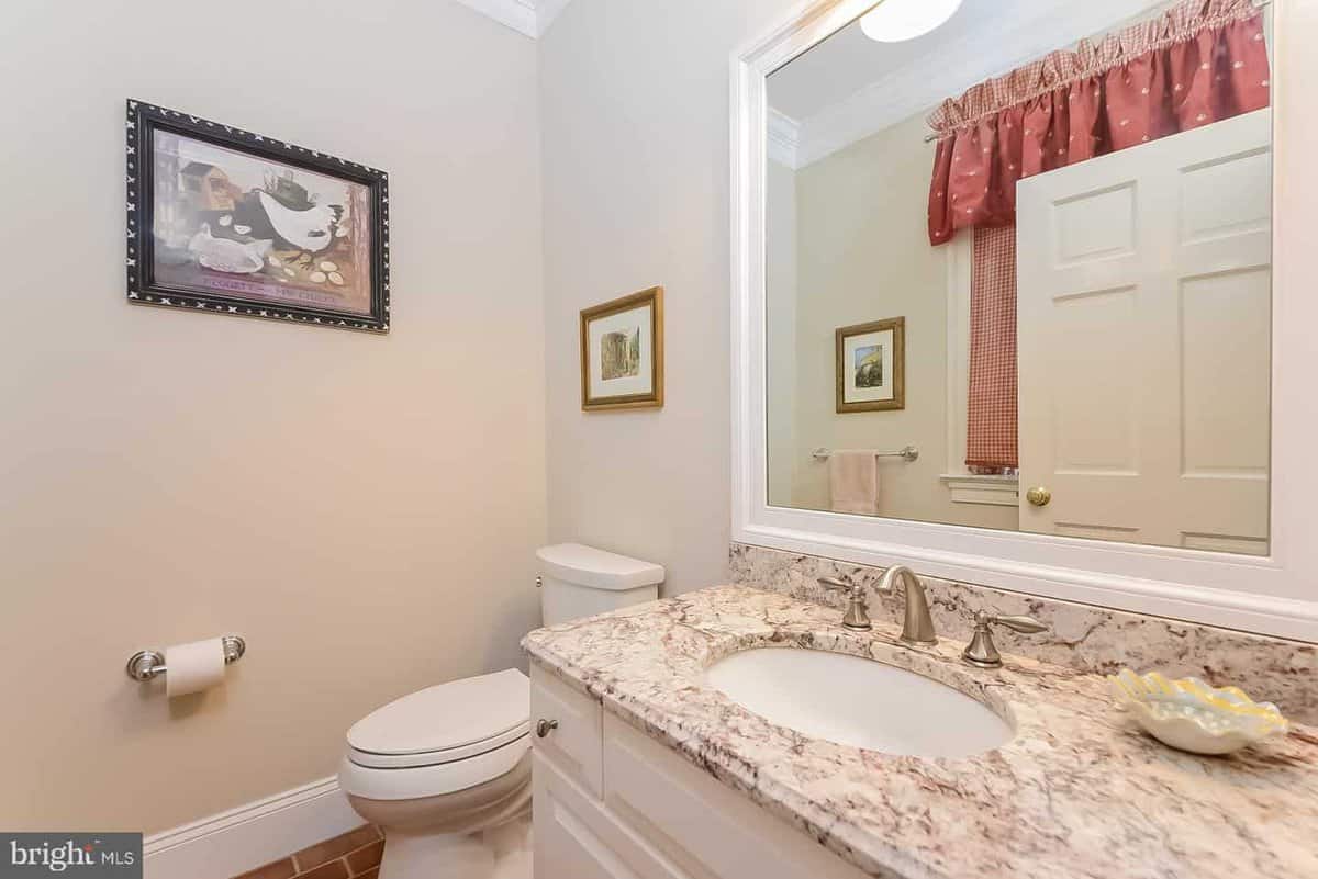 6 Douglass Lane Chester Springs PA 19425