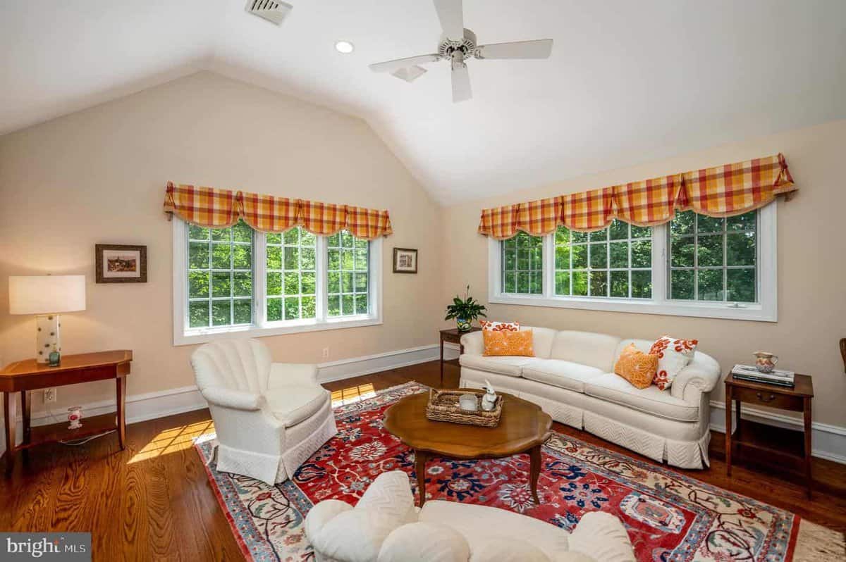 6 Douglass Lane Chester Springs PA 19425